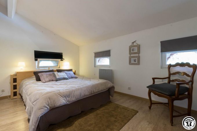 31G101006-610bd7dc011e47329027eb4d806d175a