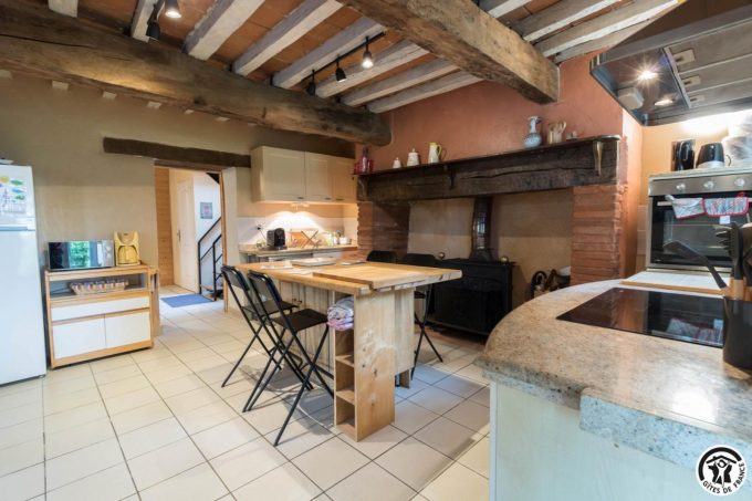 31G101006-d572beeae6dd4daf9c031c6b26846214