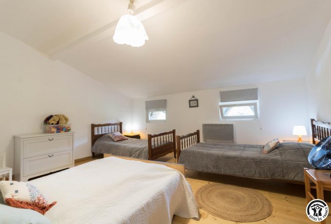 31G101006-fd4b7d37195441bb8af54daf95c31ef6