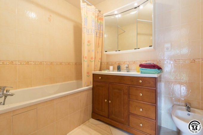 31G101011-63bc815ee90b4669b9ceb59290c58d77