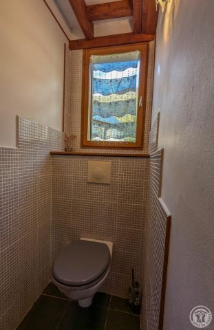 31G101017-46a76e5c8c7d44729806ac107ed7b632