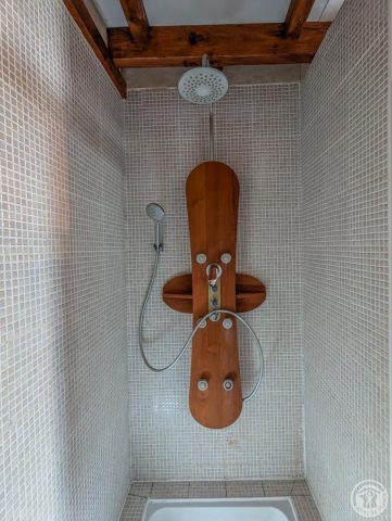 31G101017-62f2a698d3dc4d92b83aa0fe3fe330a2