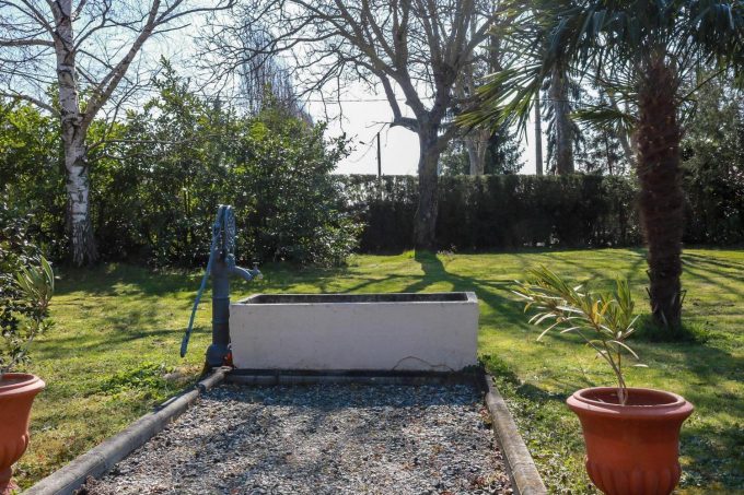 31G101045-b5f0b7cafd3340d6908d0c6a1fdf3c36