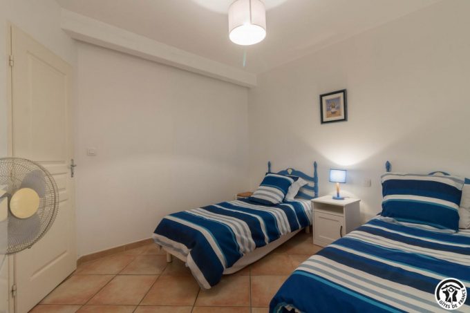 31G101045-c7e2296c72c24bc4bf7a105fe105755b