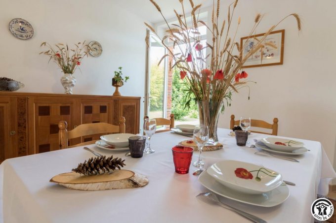 31G101045-cedcced33e9f4efb8e08f8081d75b08b