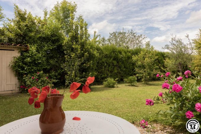 31G101045-d8f28e7d0962485e8dc37b4f98ecbf35