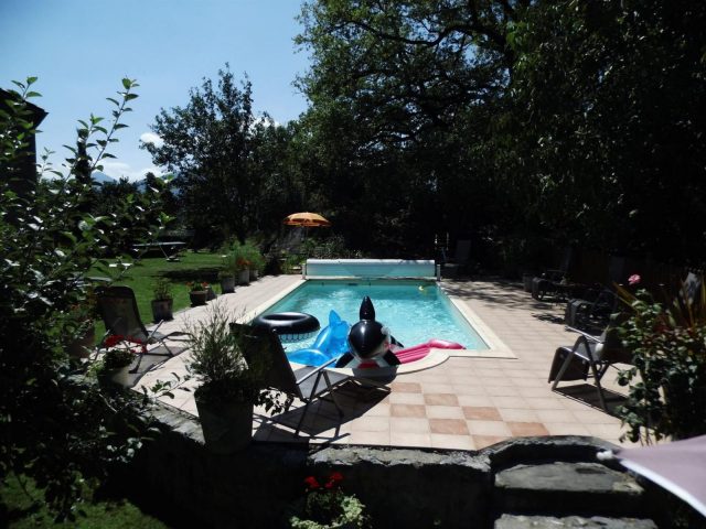 31G101054-a5b2ad8a87f948689691a8a36204282a