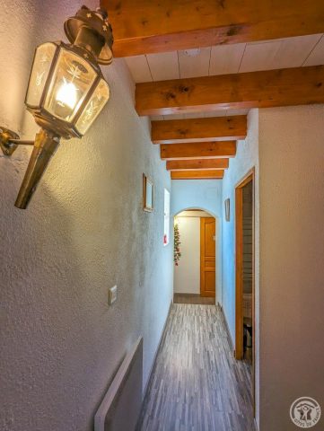 31G101056-01569c60d79546929b179e7c058bf41b