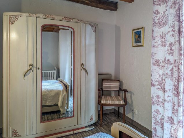 31G101056-20b4e9ffbbee4e1da80781b399b0ae11