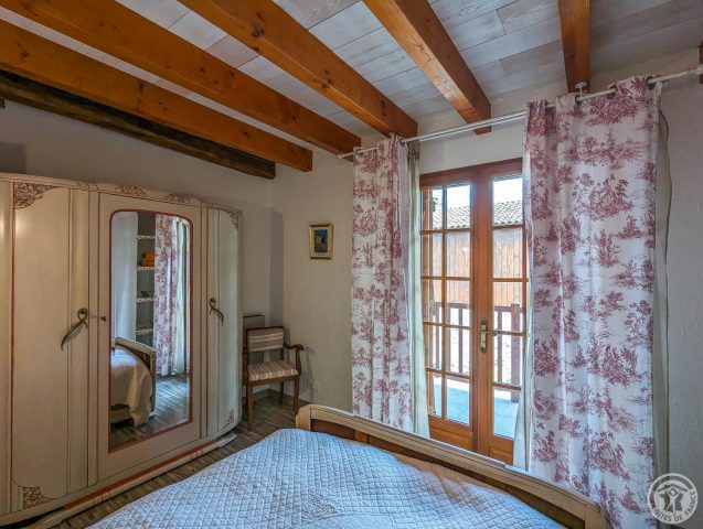 31G101056-2c34f8be4b3e46419f532e36cb42bb6f