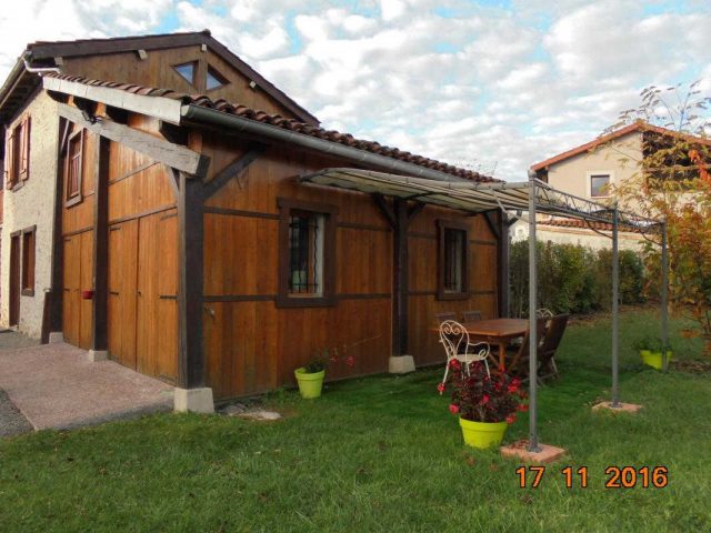 31G101056-9e959258d9e944c9a410c114394ed0fa