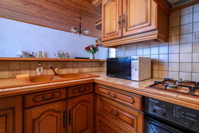 31G101085-8f2f52e6e56c47908d74cb925cfd1e93