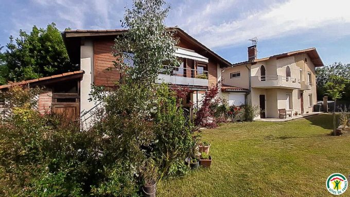 31G101092-3ef051d146ce499fae0cd692386ee5c8