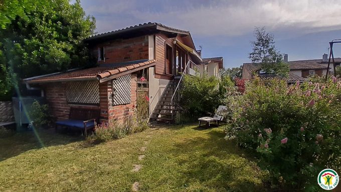 31G101092-98445c57e5574eb88b97f7e98cd9e12d