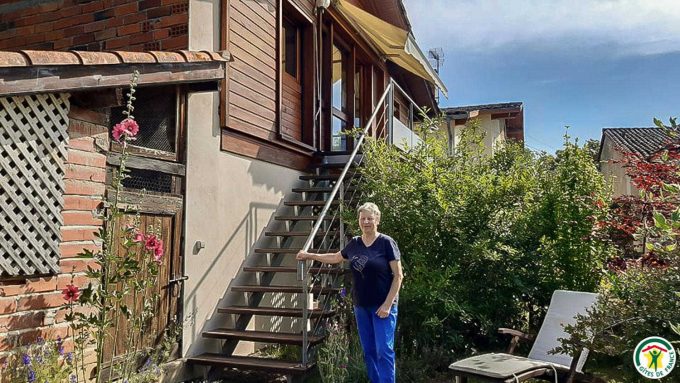 31G101092-d0a42fcd851543d58584403699b5dfe4