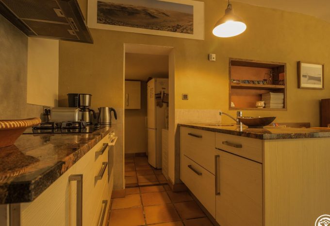 31G101102-9389dbfa9fcf4b6faafdada7a9d1243a