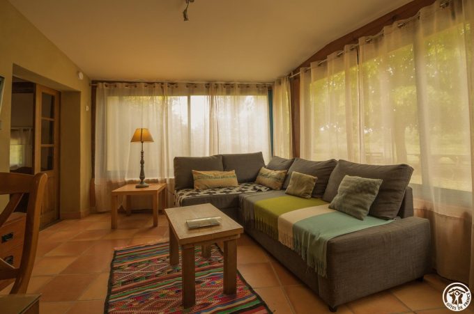 31G101102-c491a33bdf3e433fb8b3de313ab162ca