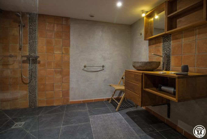 31G101102-ccee0fef83654814a885d5d01587607e