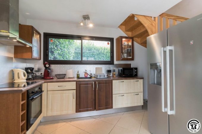 31G101105-ca7a75957fe54e4881e291f686d0fbac