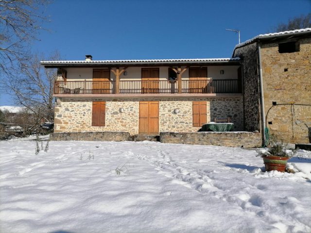 31G101116-3ccd15d75dbd4aa2bf3ad4a43530671a