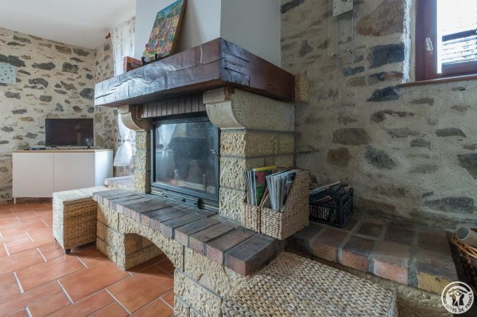 31G101116-92c8033f1cab4954b479cde581b33f25