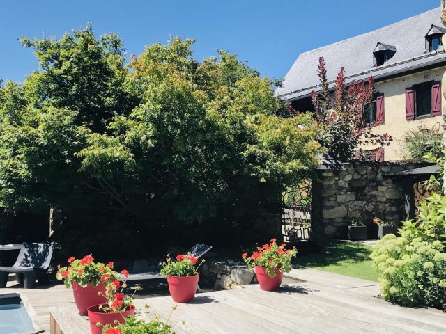 31G101117-c38a177902b34876bd5ae8da1d206b51