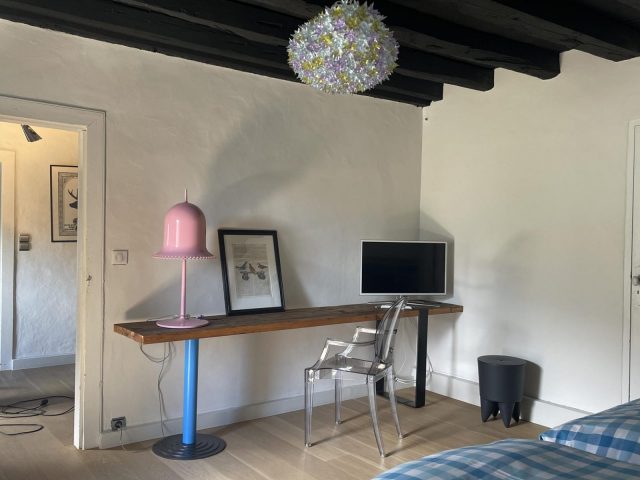 31G101117-d88db6660bb945c4a741a2e5deb94b86