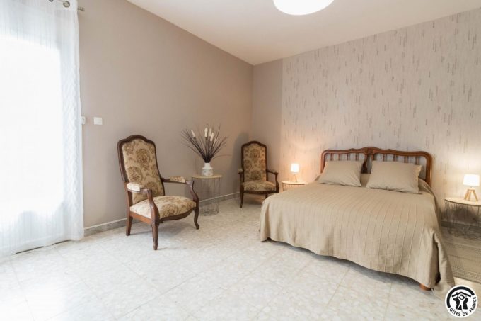 31G101164-fc0a74b432e047bc9efec8af08aba202