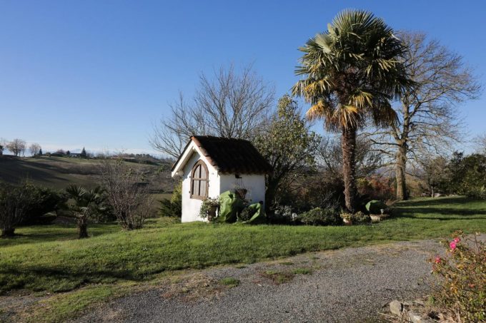 31G101170-9ebc5c9d4ff24f63a1ada08f489113ea