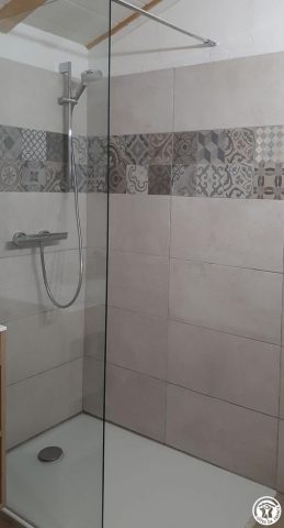 31G101170-bd1087d0da7a402dba01b059c5852934