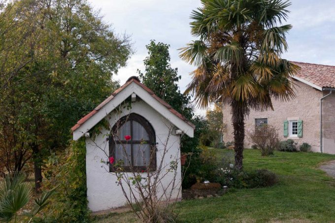 31G101170-f1999c5625114c20841fade21a9fda39