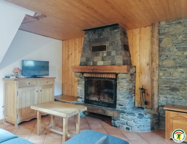 31G101175-6026eb8bab6e40feac722cfa4920cfac