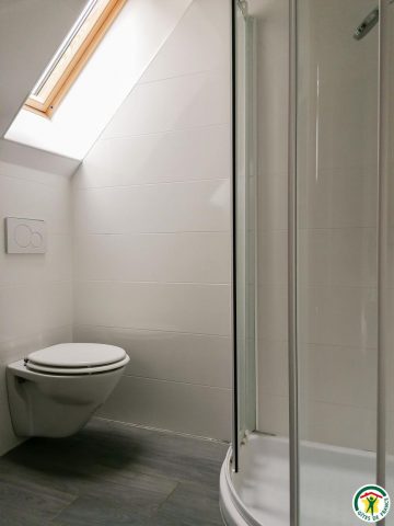 31G101175-8f1aaadb12b94762b59148b59b77c50c