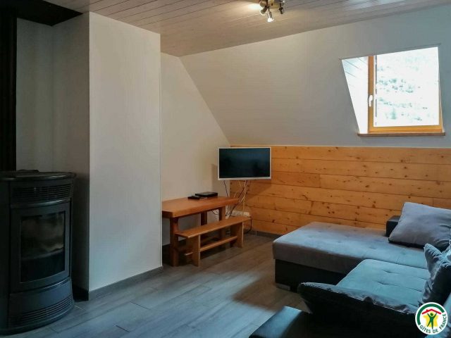 31G101175-af03fcd2783e4e9bb74db7403ef8cea8