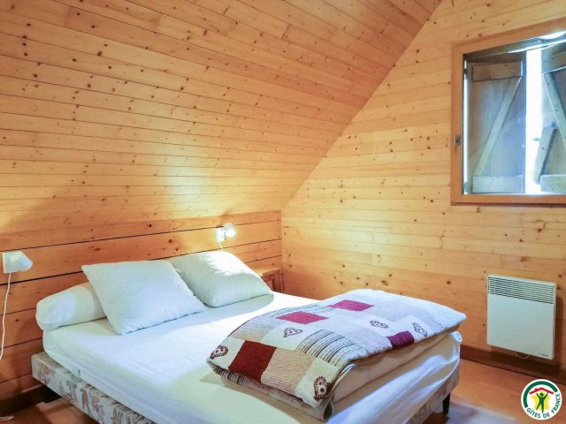 31G101175-cf0204c522324f08a9051edc1c96ebde