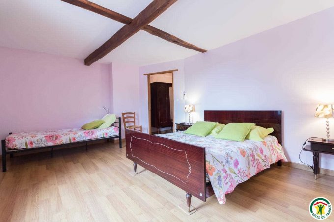 31G101201-60d57167347c465a9552aac23b4d6d9e