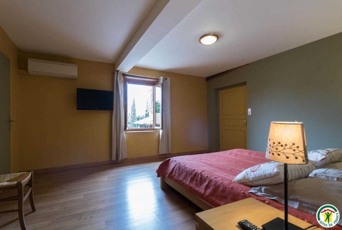 31G101201-a02c65edb6574507a705be94497f9e31