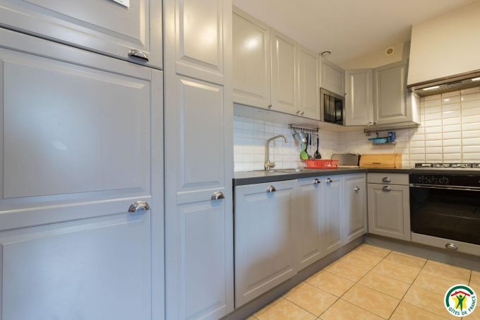 31G101201-d1620486cf4440278d2a741c3c5009ee