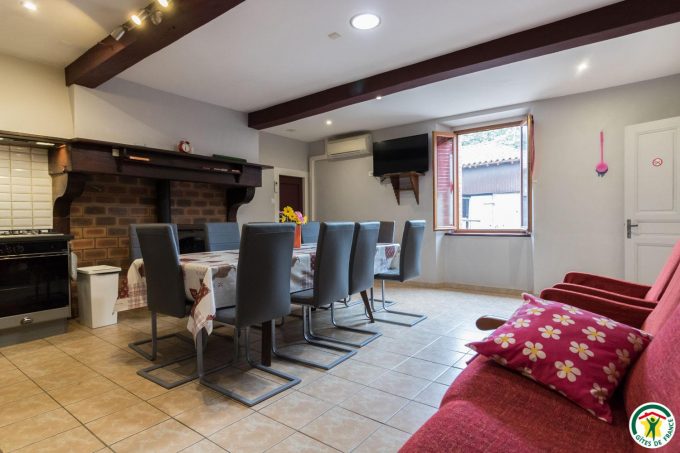 31G101201-e8616c0e3a9149c6b5e2a26e5505622f