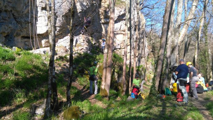 31G101202-15c98daae7a144c0b49e8a2a4744c030