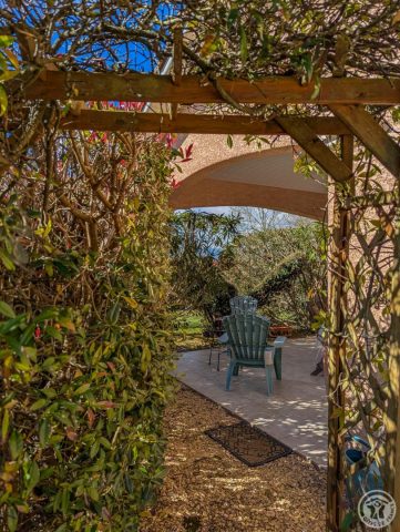 31G101202-15cdd59eb9324b8c99beb7dff1452c9c