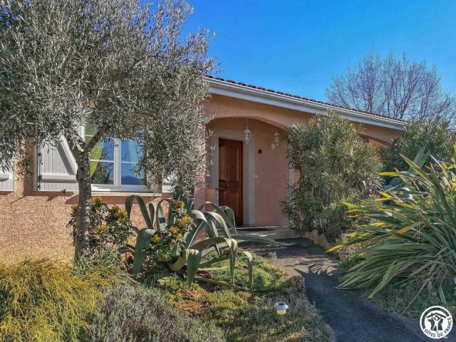 31G101202-546b13be843f425ebf4b350dcaeb7d7b