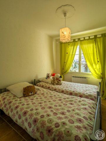 31G101202-839f2c864b0342de849902f33e7ea6c5