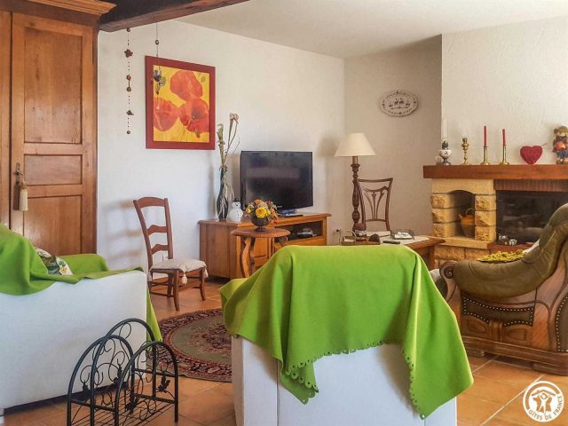 31G101202-a477bc061c5a42c793af12ad1bd80d7e