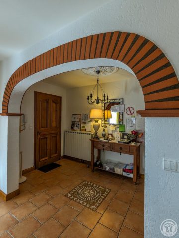 31G101202-b4ecbe411152455187a5c16bc7bb3f5e