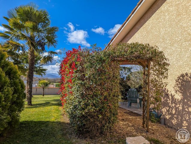 31G101202-dce0728d723541f2b578dc0f270f8fec