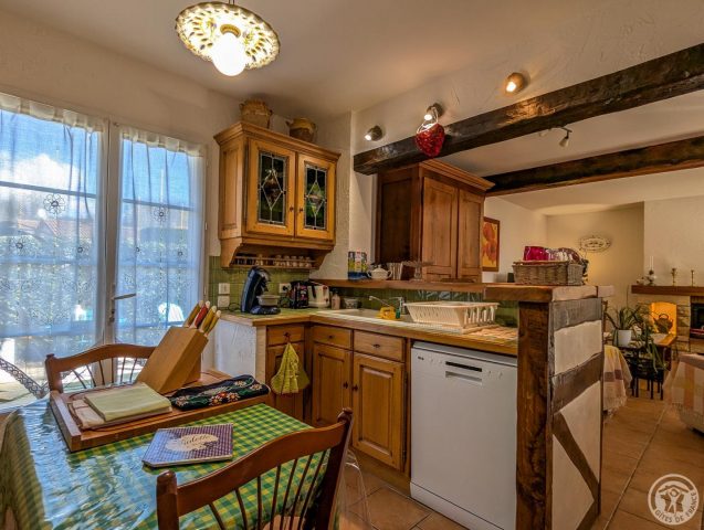 31G101202-eb715d66829e401b9ab5d72dc98b801b