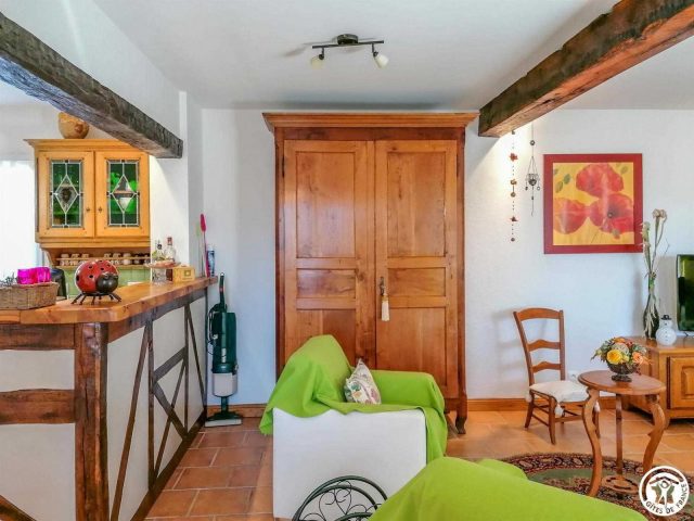 31G101202-fc8c37242146473688716af5be1435d3