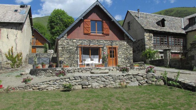 31G101218-43baba5724794c3a8023ff0f5d946411