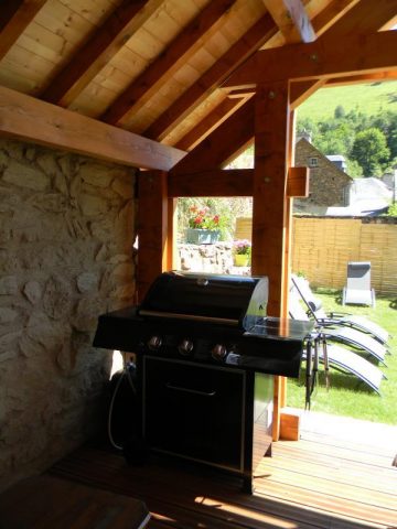 31G101242-68b501d6a95b45359448ed71d4e9ee9a